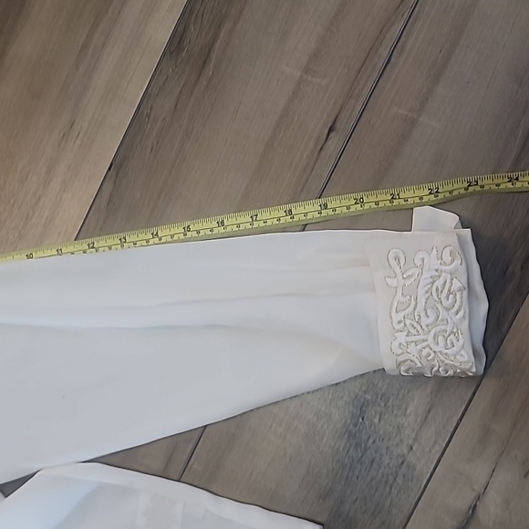 Vintage cream blouse embroidery collar and cuffs - Picture 13 of 15